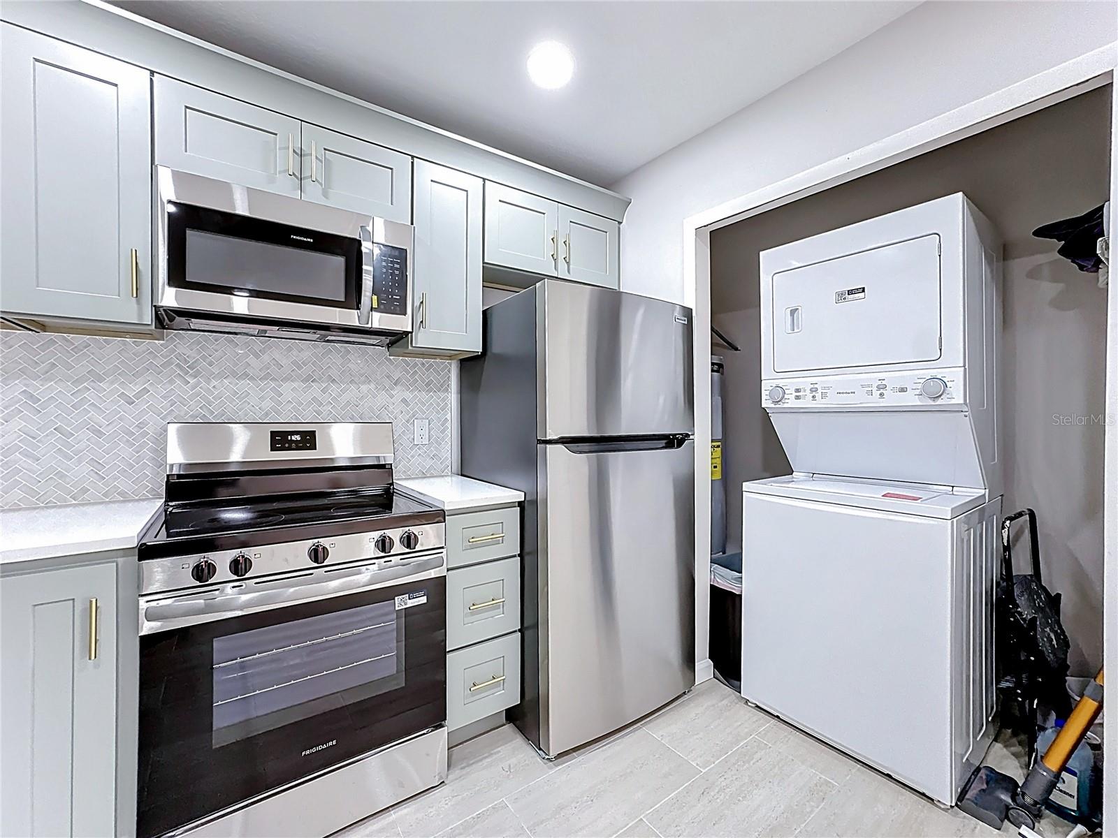 Image 12 of 37 For 122 Windtree Lane O-204