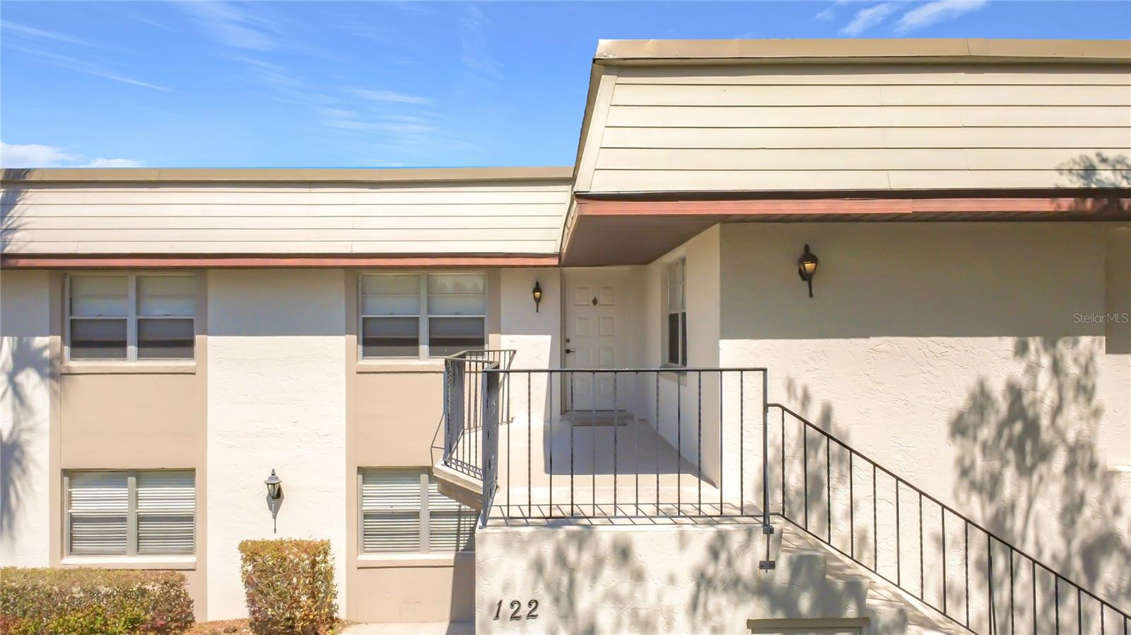 Image 2 of 37 For 122 Windtree Lane O-204