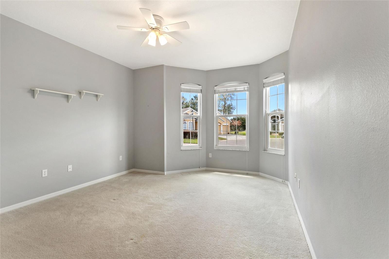 Image 14 of 55 For 832 Cunningham Dr