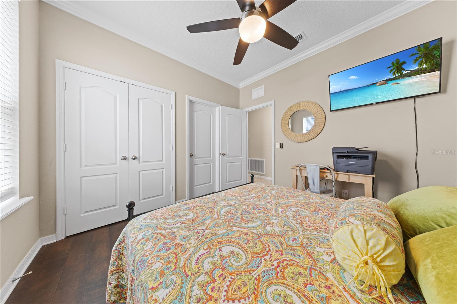 Image 26 of 61 For 2414 Hastings Boulevard