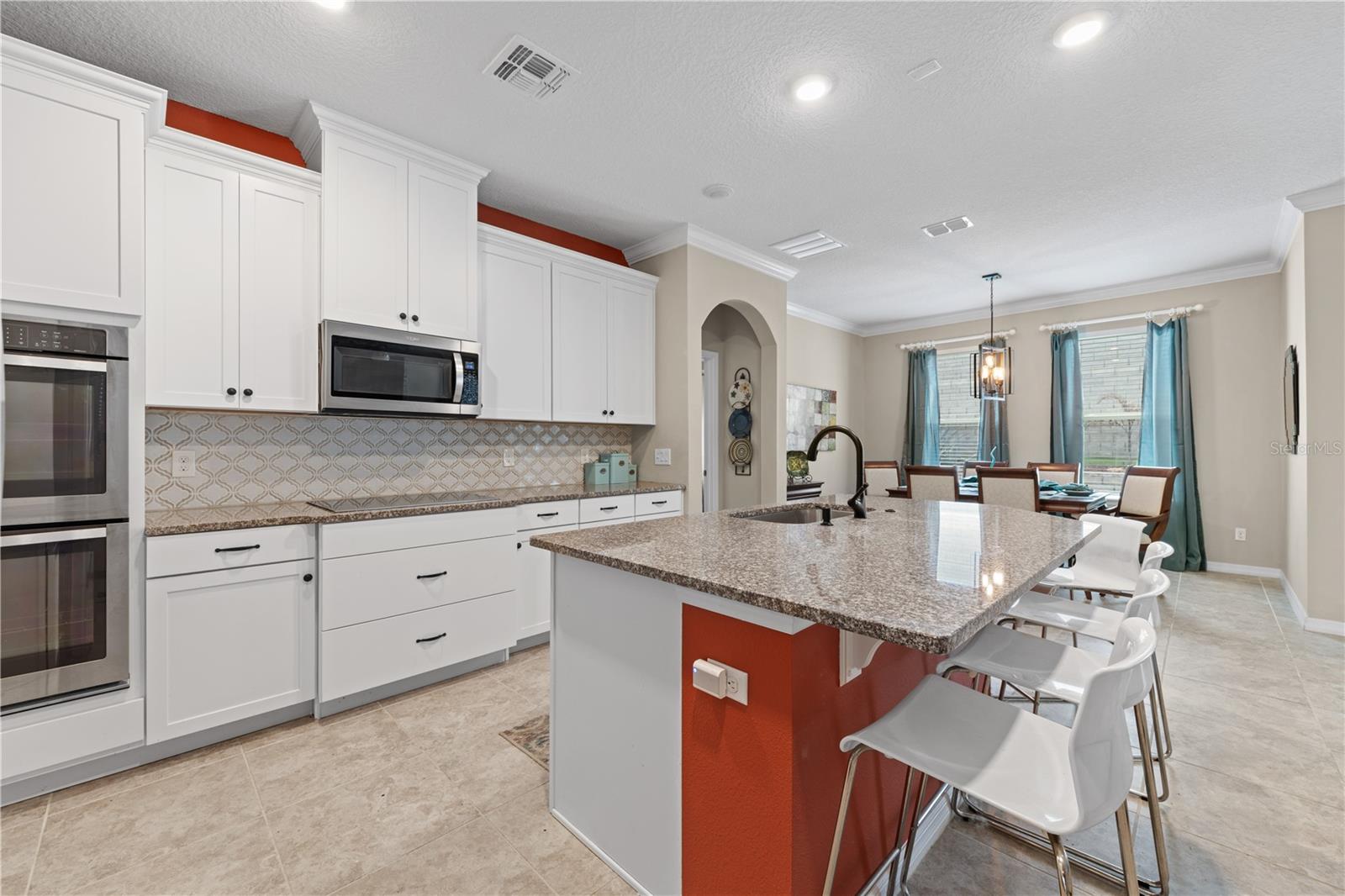 Image 28 of 61 For 2414 Hastings Boulevard