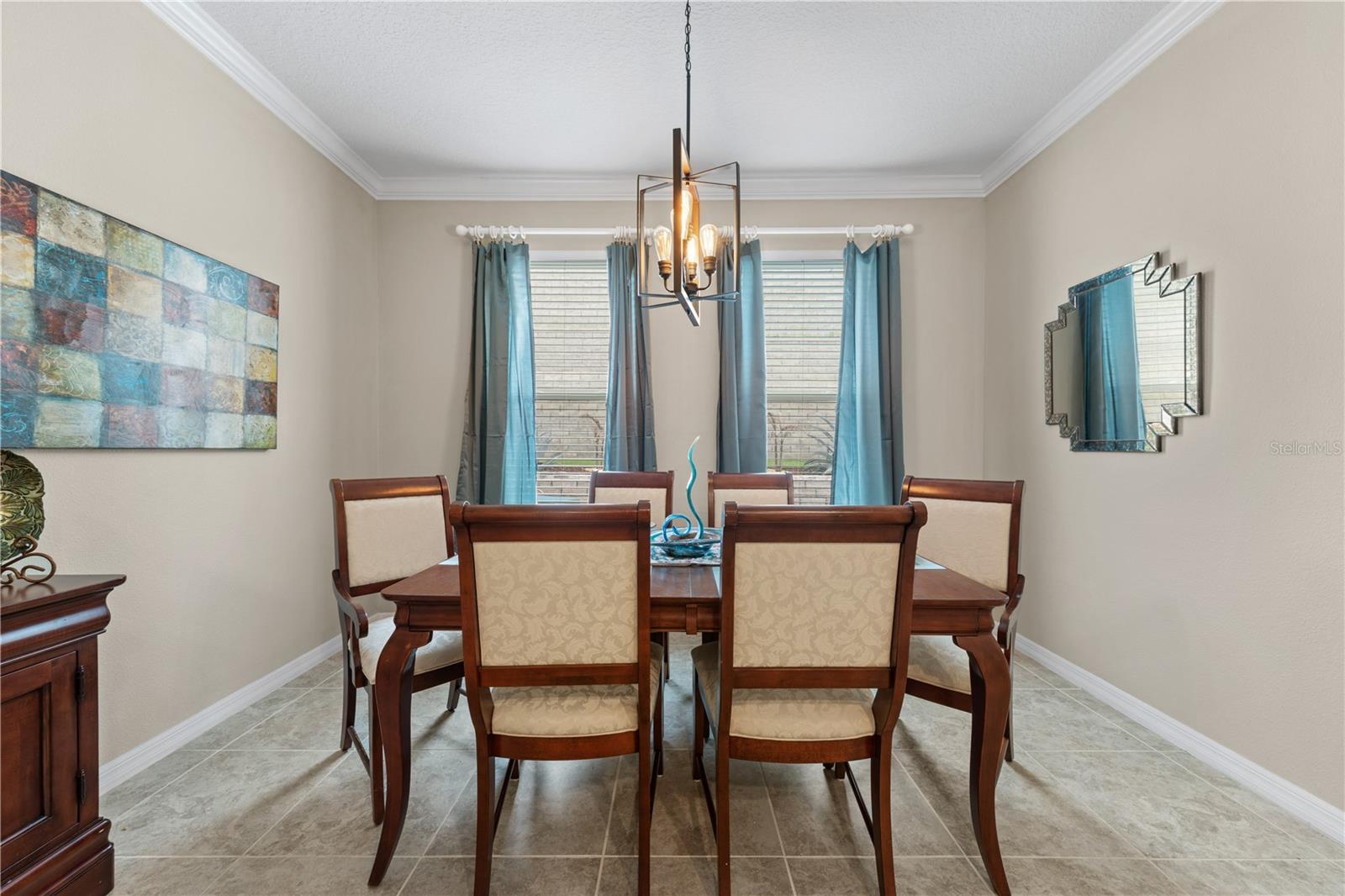 Image 40 of 61 For 2414 Hastings Boulevard