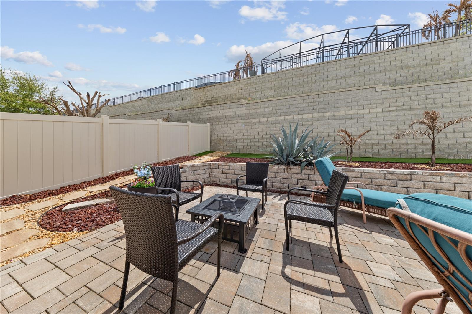 Image 52 of 61 For 2414 Hastings Boulevard