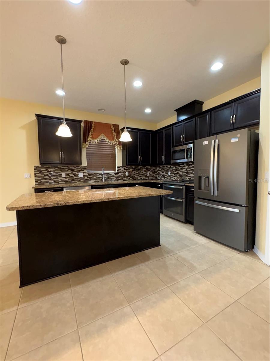 Image 8 of 20 For 12193 Prairie Plantation Way