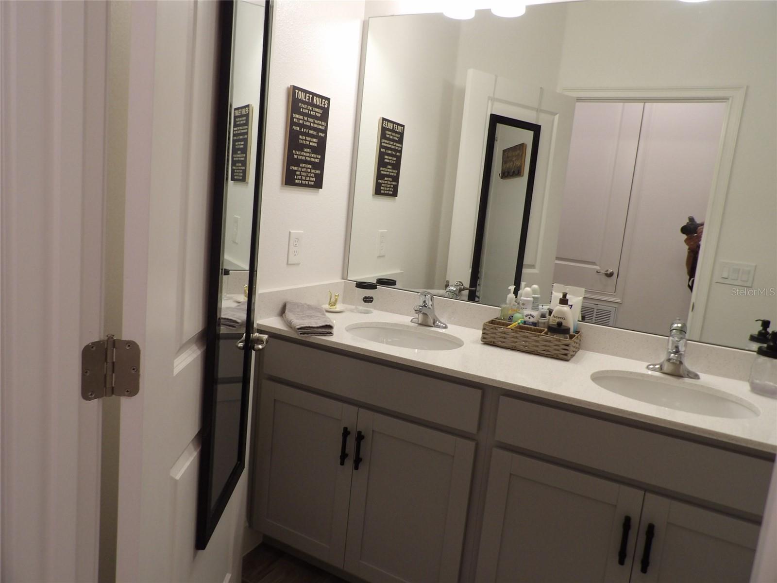 Image 14 of 30 For 17896 Passionflower Circle