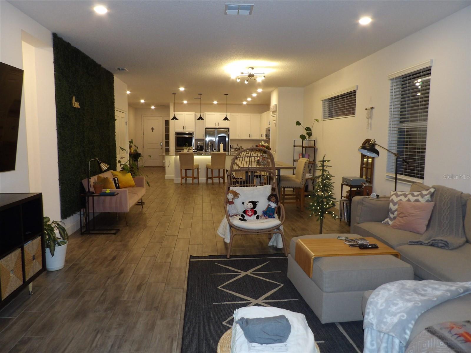 Image 6 of 30 For 17896 Passionflower Circle