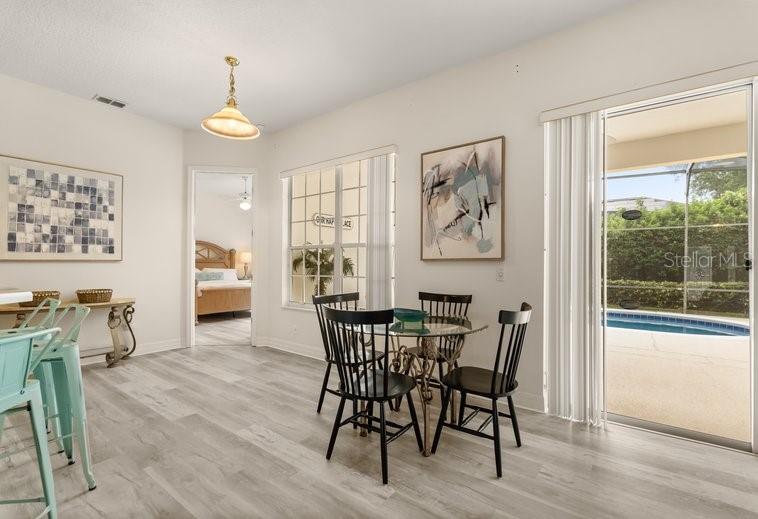 Image 11 of 39 For 7908 Emperors Orchid Court