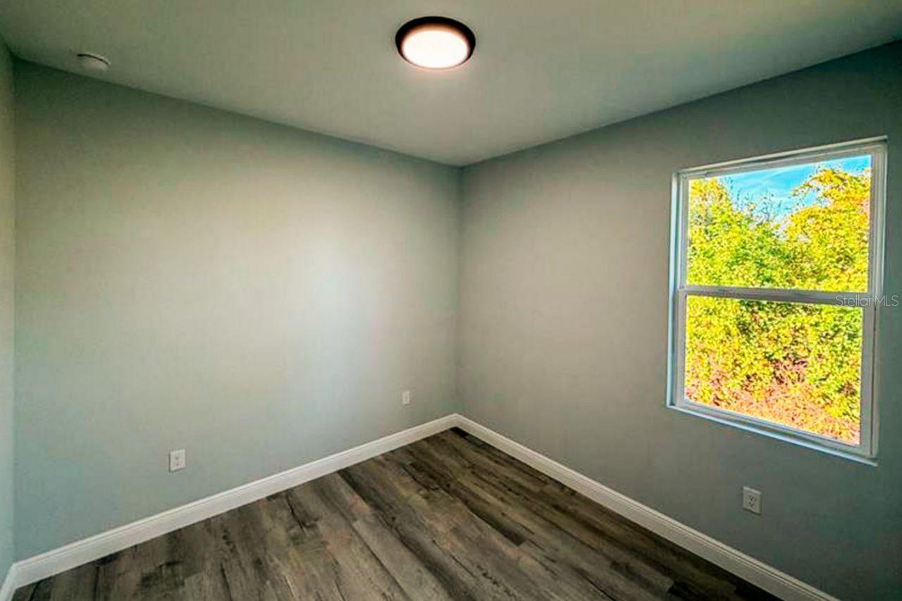 Image 3 of 6 For 3100 Crowder Street