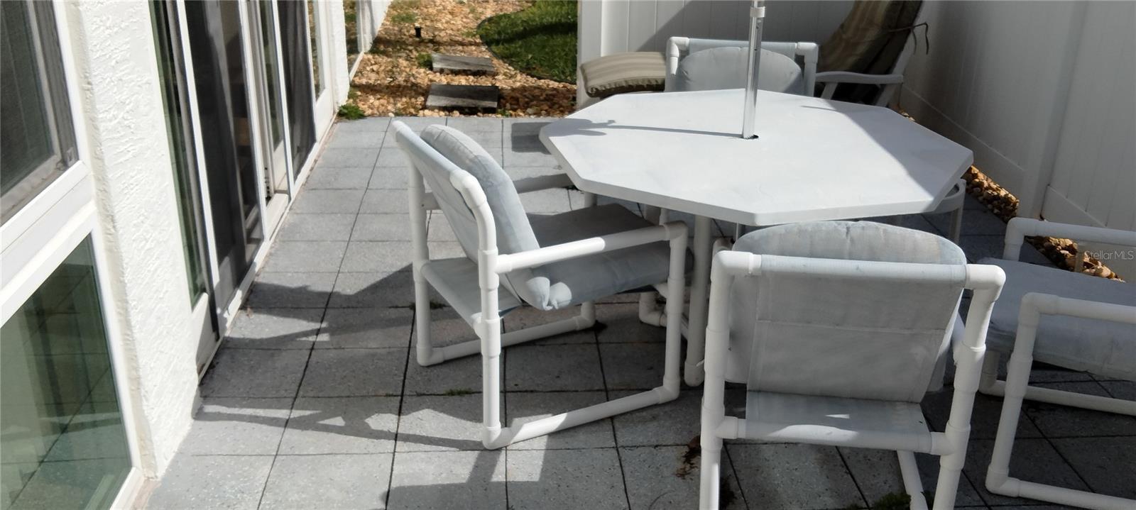 Image 23 of 31 For 1812 Atrium Drive