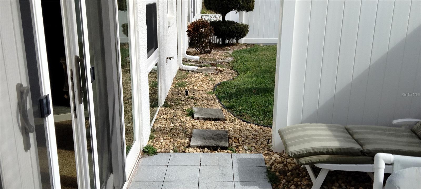 Image 24 of 31 For 1812 Atrium Drive