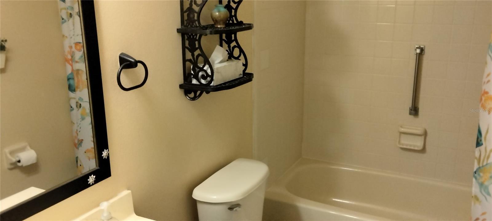 Image 26 of 31 For 1812 Atrium Drive