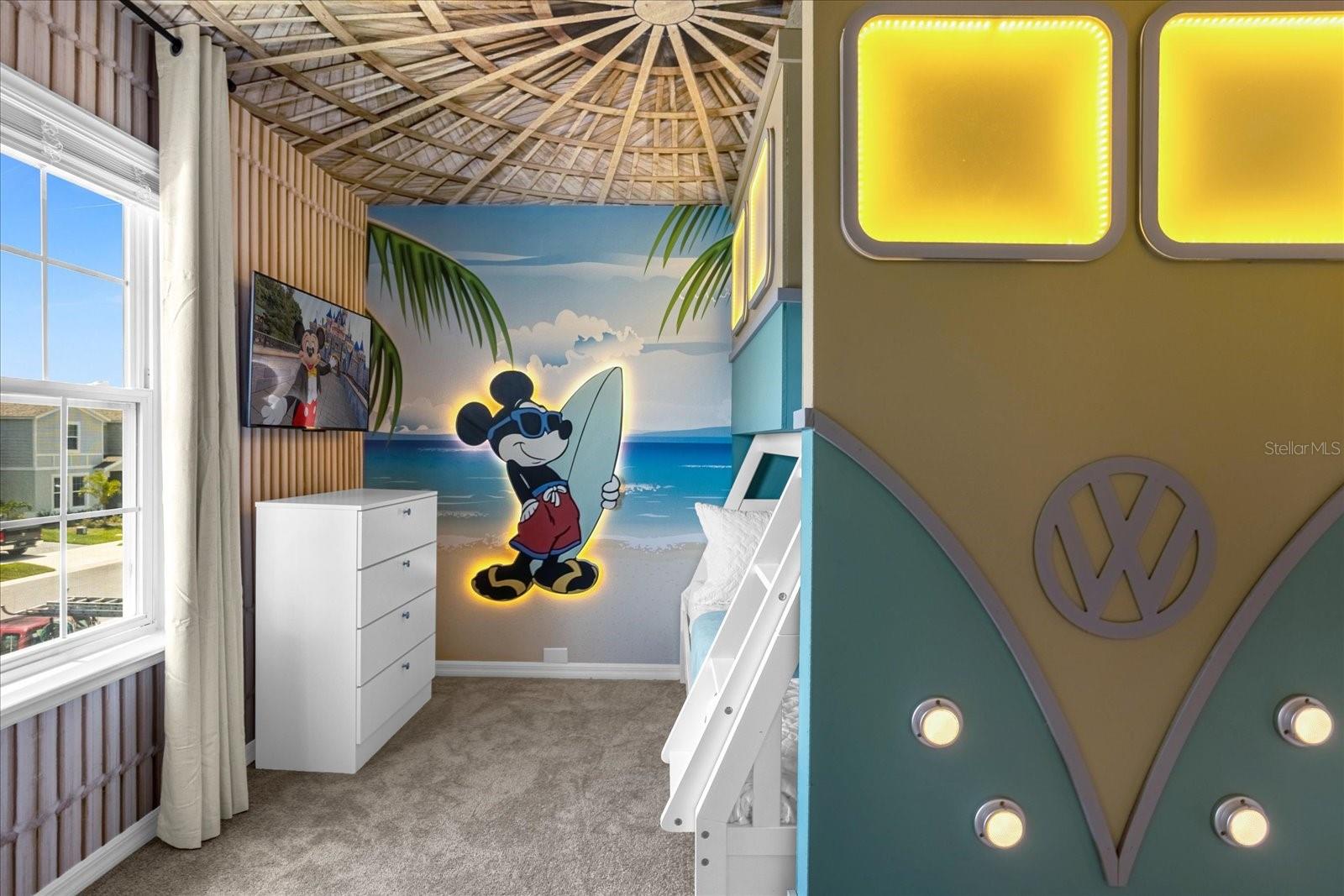 Image 32 of 49 For 4310 Lana Avenue