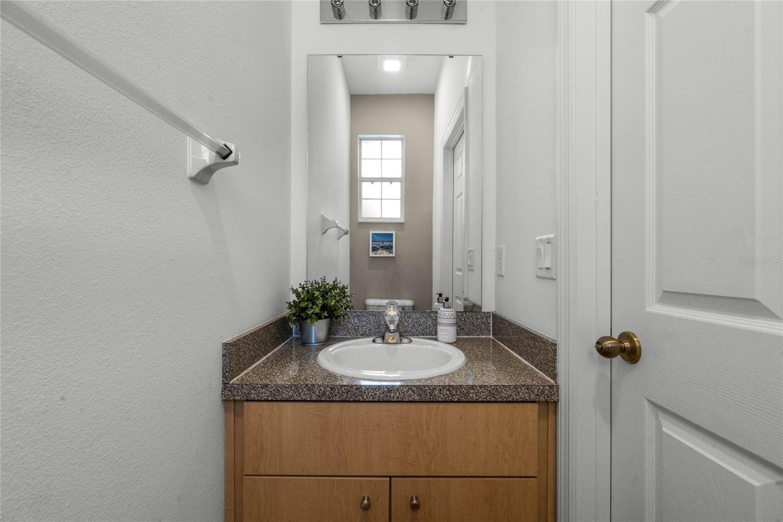 Image 17 of 49 For 1256 Beach Circle