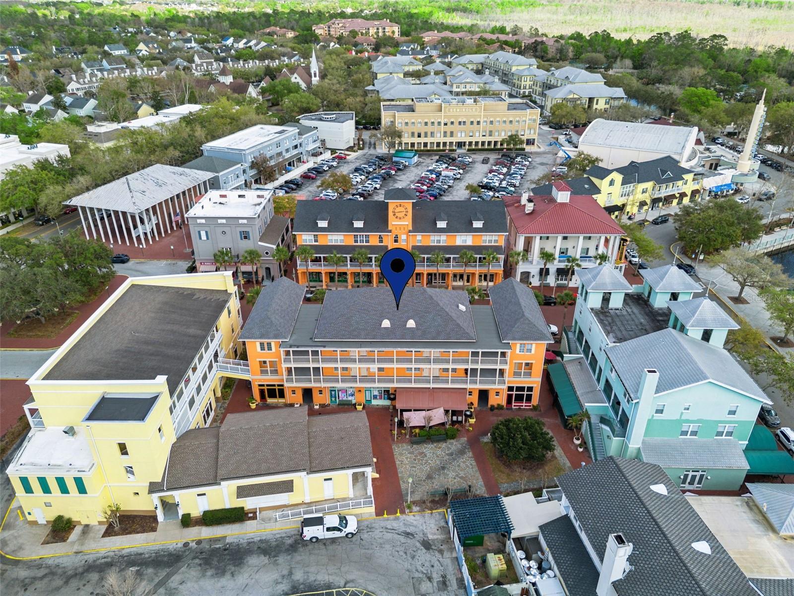 Image 18 of 31 For 606 Market Street 240