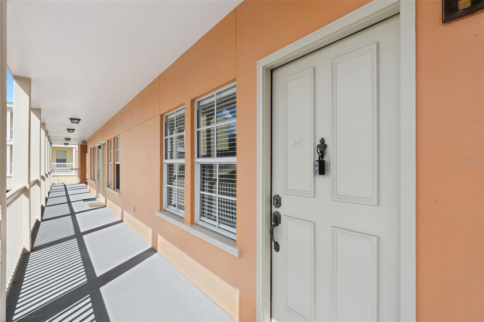 Image 4 of 31 For 606 Market Street 240