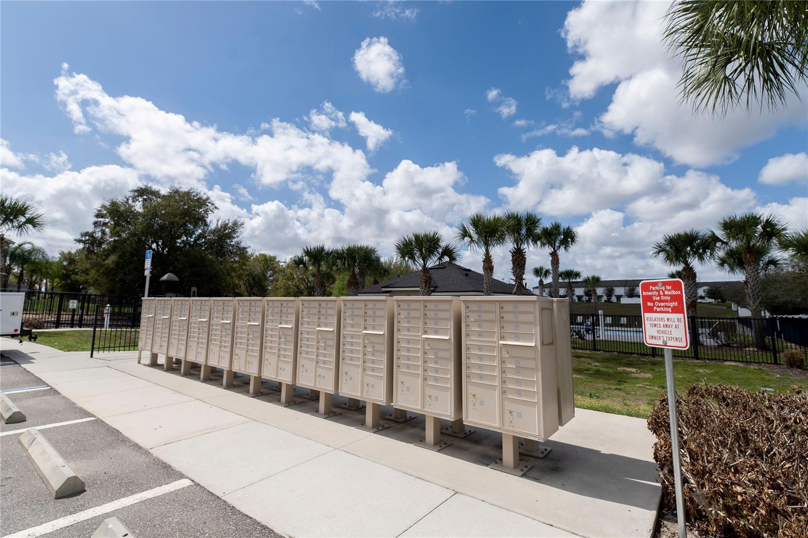 Image 41 of 41 For 844 Grandin Street