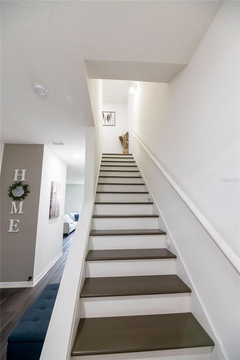 Image 7 of 41 For 844 Grandin Street