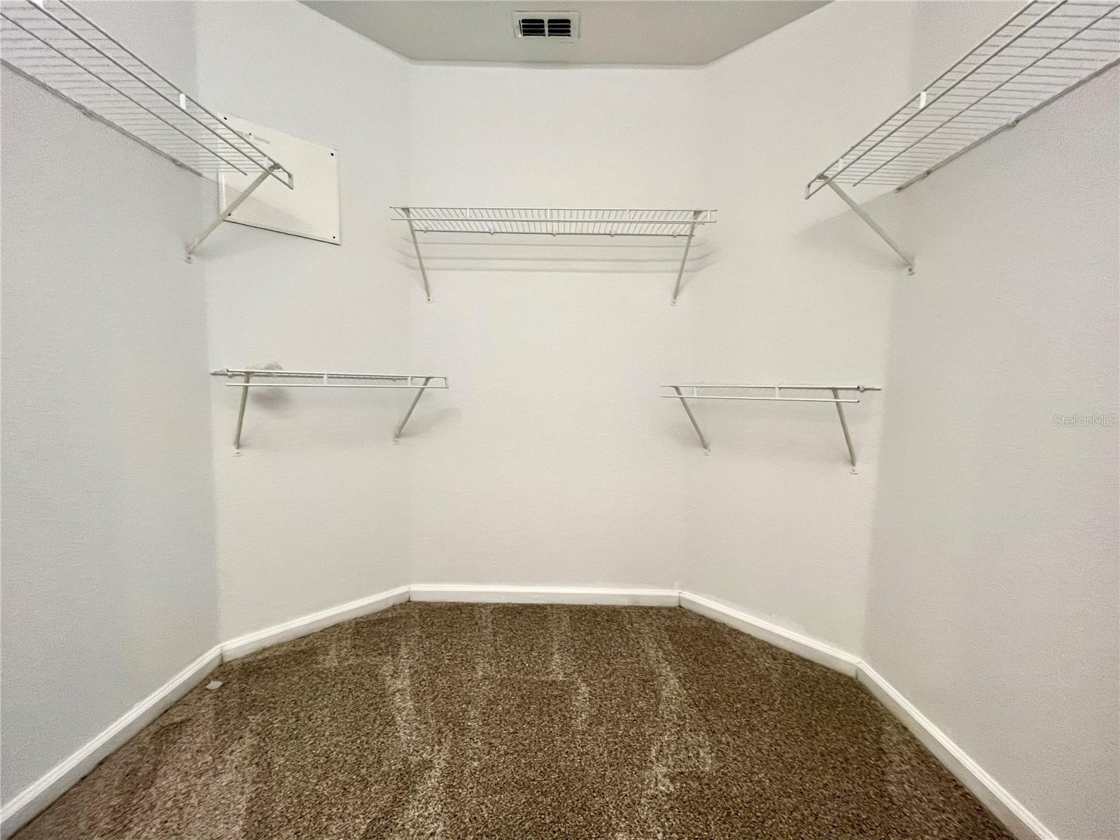 Image 13 of 26 For 2950 Ashland Lane S