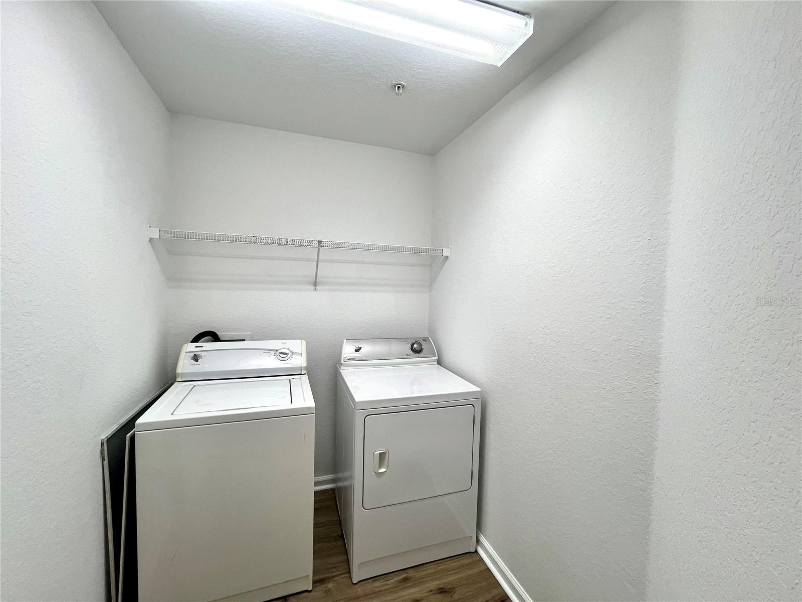 Image 21 of 26 For 2950 Ashland Lane S