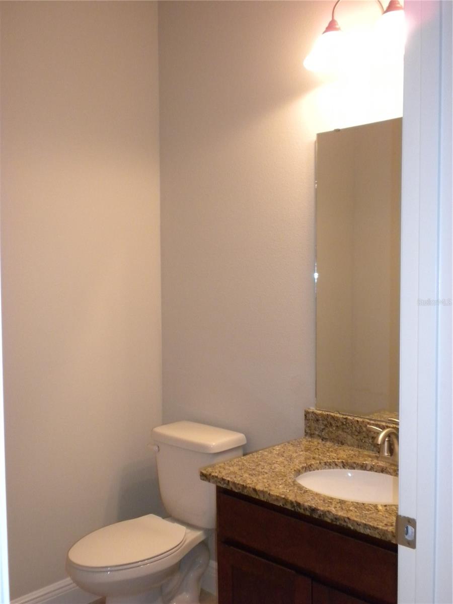 Image 12 of 16 For 8420 Magnificent Lane