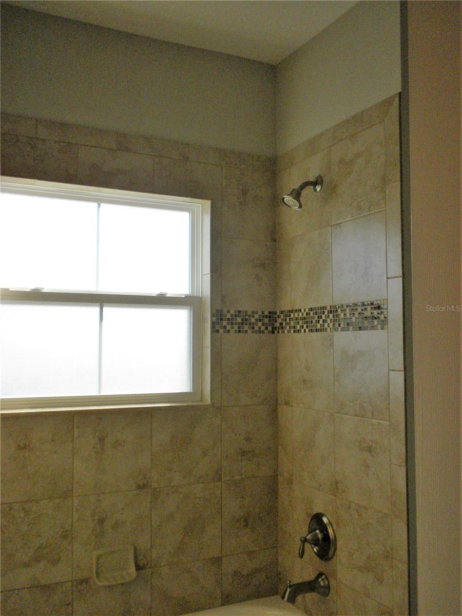 Image 15 of 16 For 8420 Magnificent Lane