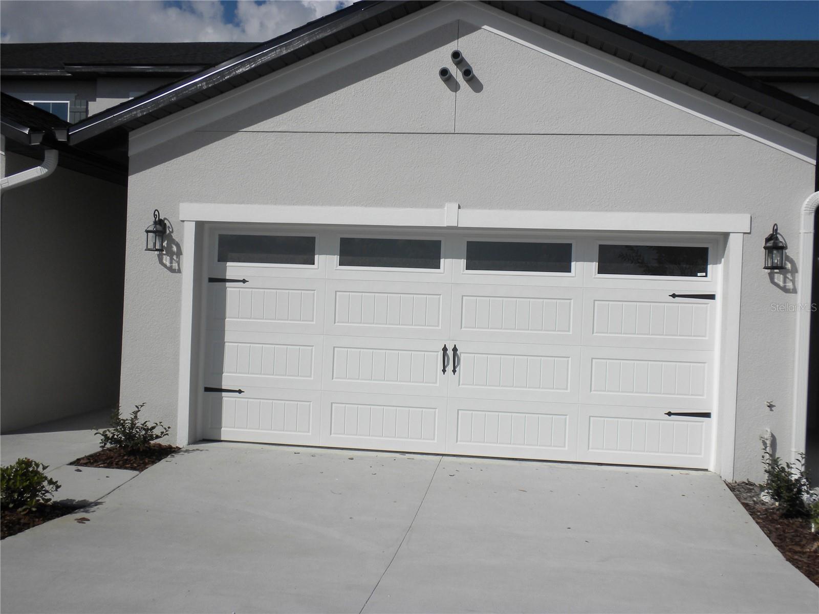 Image 3 of 16 For 8420 Magnificent Lane