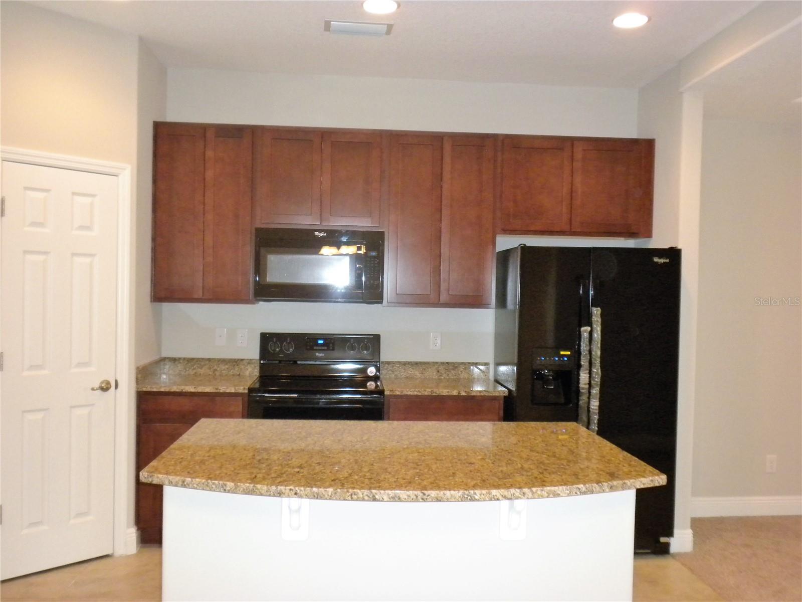 Image 4 of 16 For 8420 Magnificent Lane