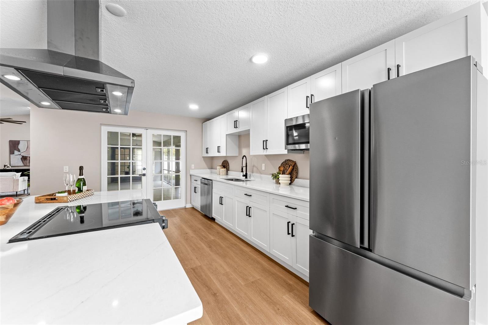 Image 16 of 55 For 5521 Oak Street