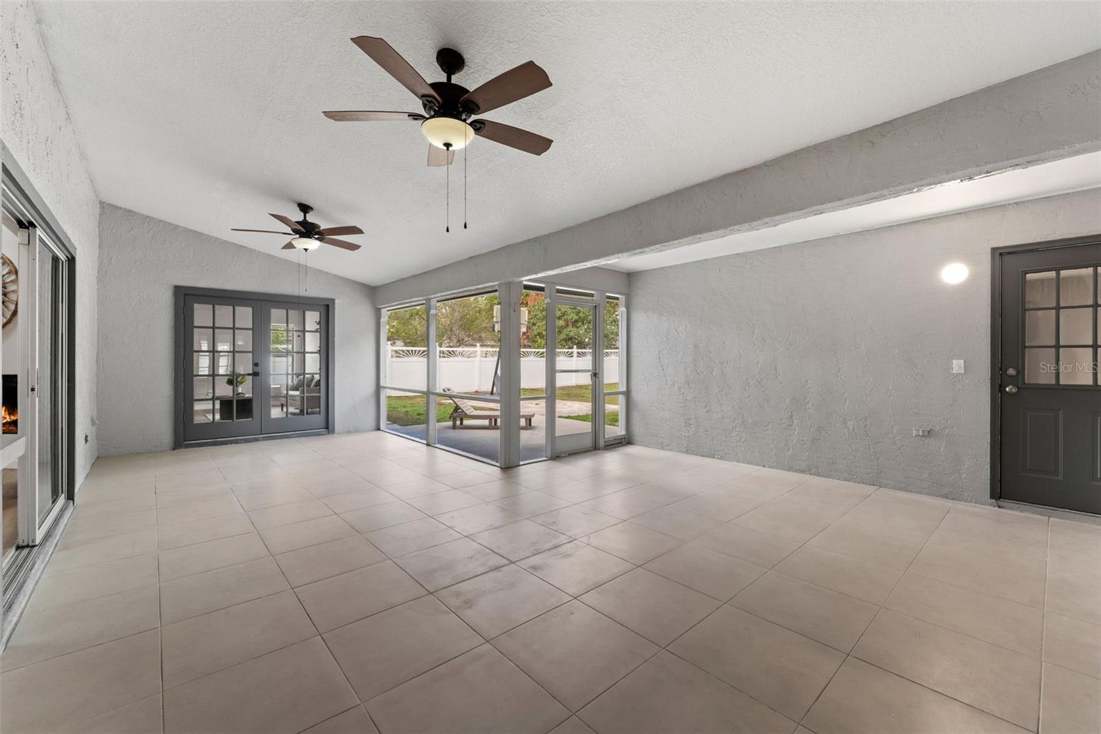 Image 32 of 55 For 5521 Oak Street