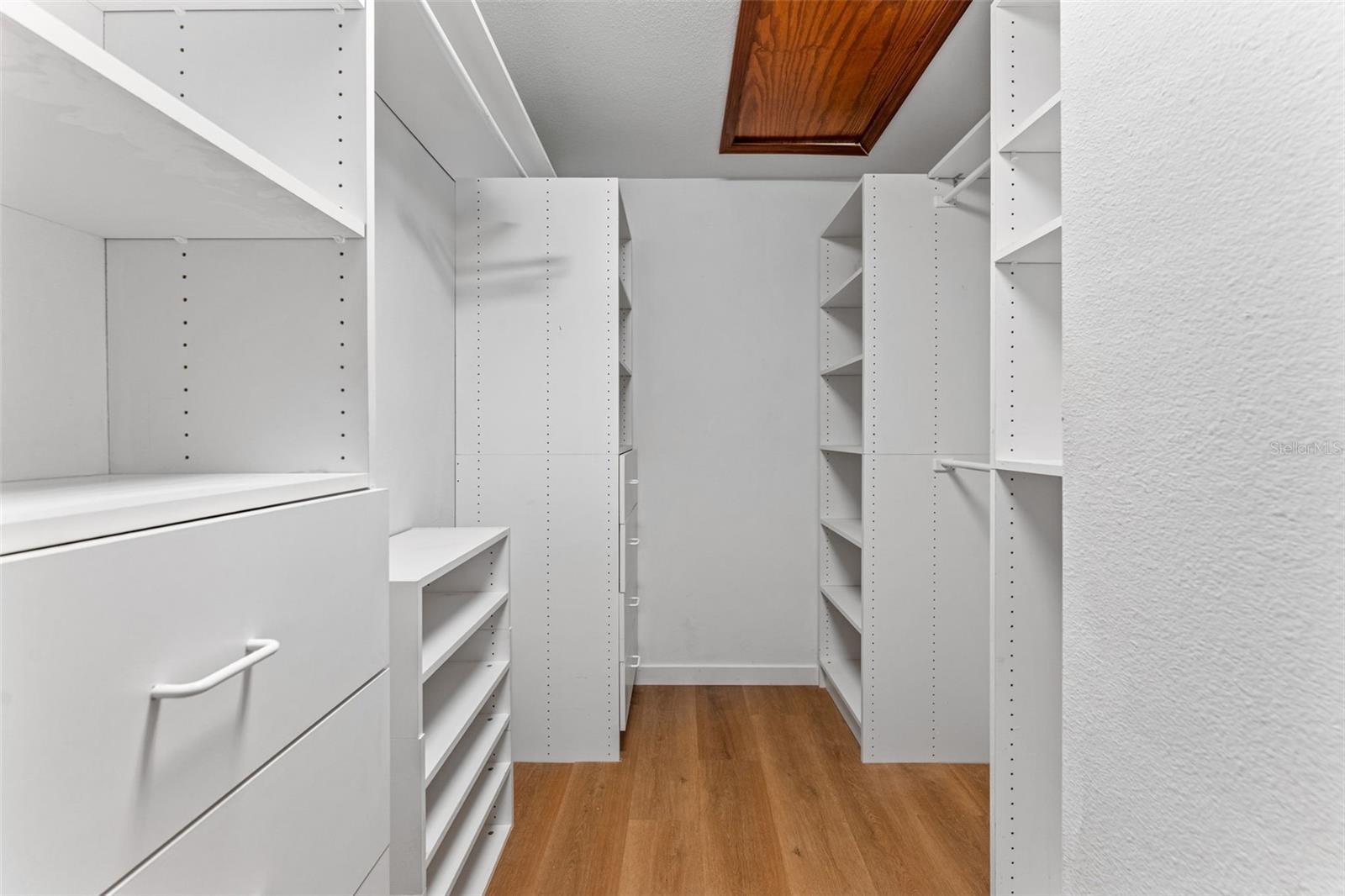 Image 44 of 55 For 5521 Oak Street