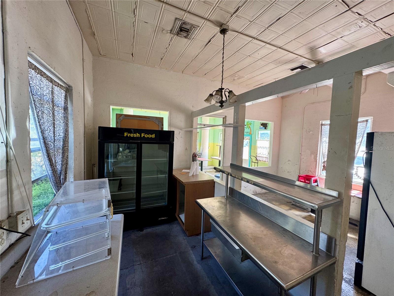 Image 3 of 7 For 800 Us 301  