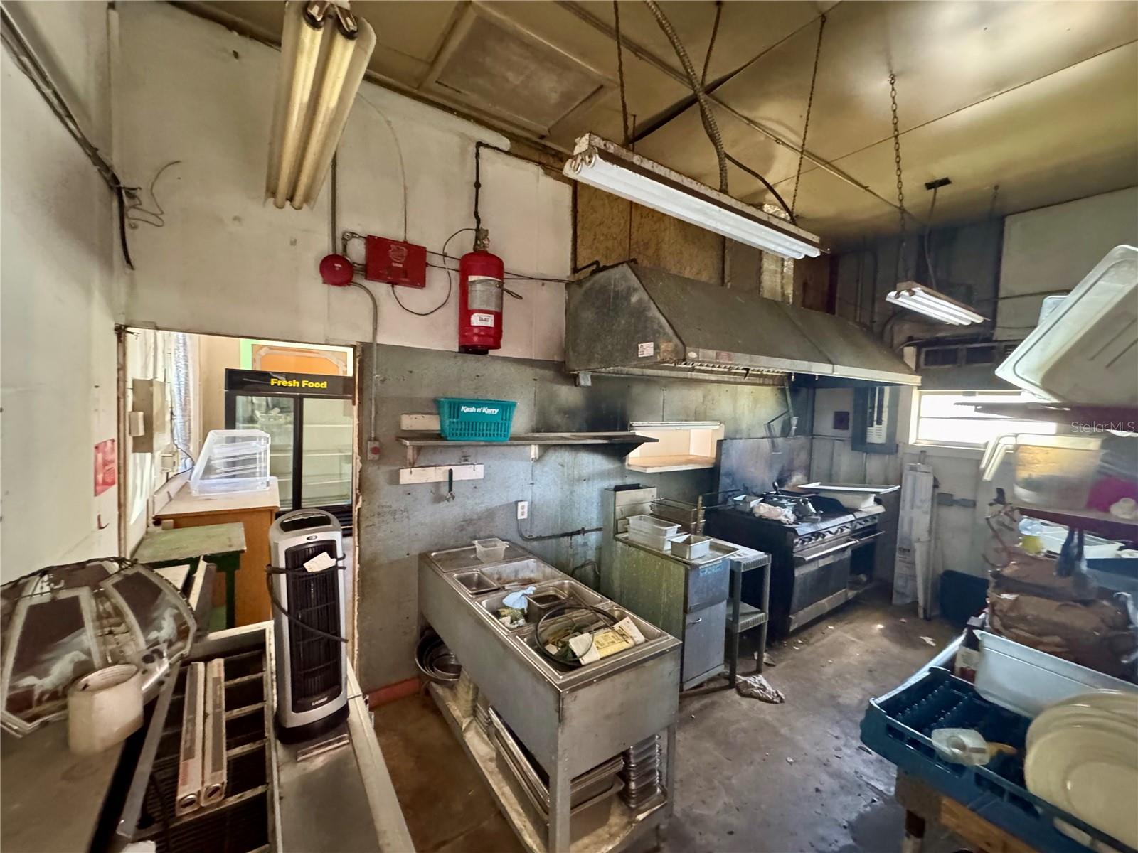 Image 6 of 7 For 800 Us 301  