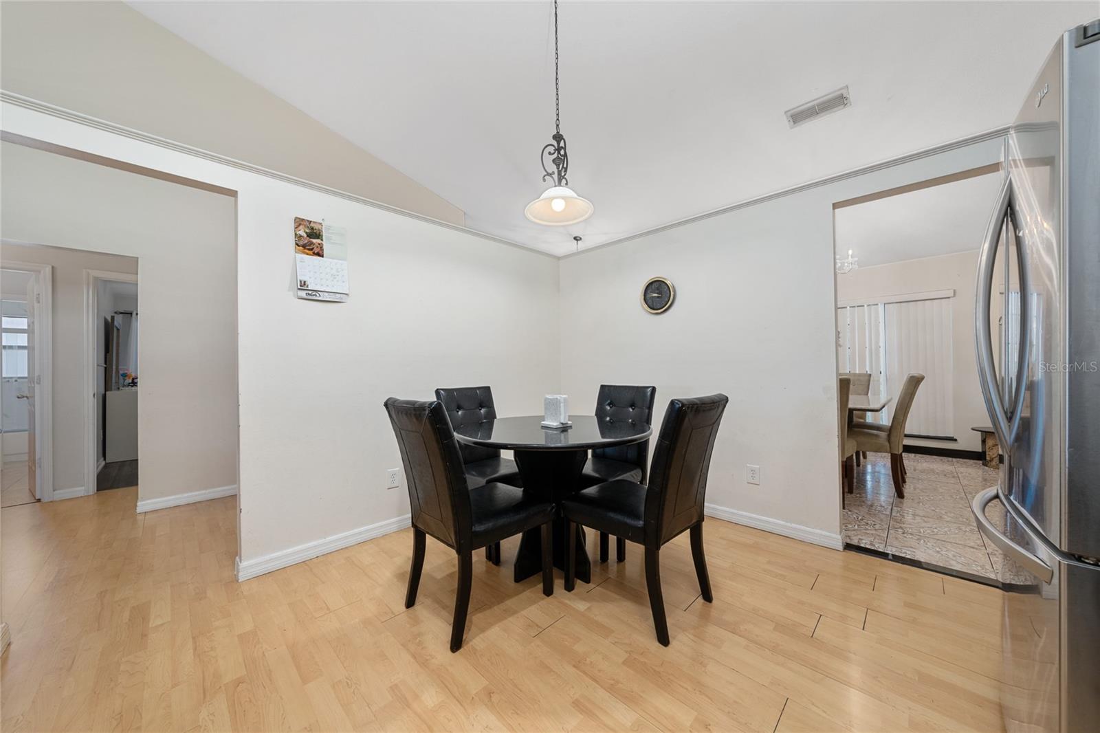 Image 13 of 42 For 12017 Fambridge