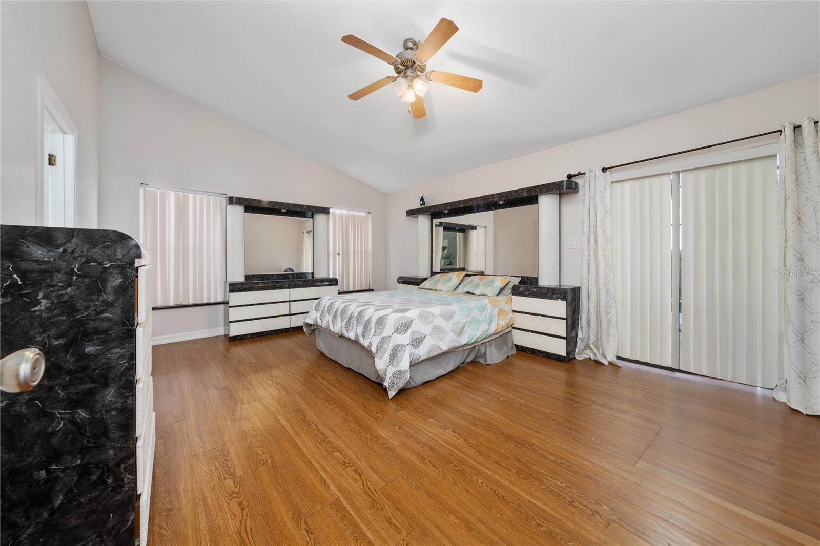 Image 20 of 42 For 12017 Fambridge