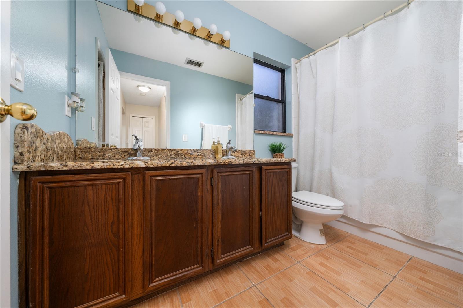 Image 23 of 42 For 12017 Fambridge