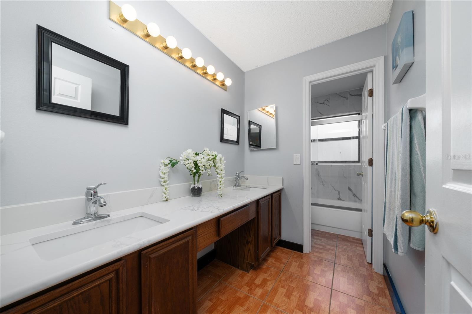 Image 24 of 42 For 12017 Fambridge