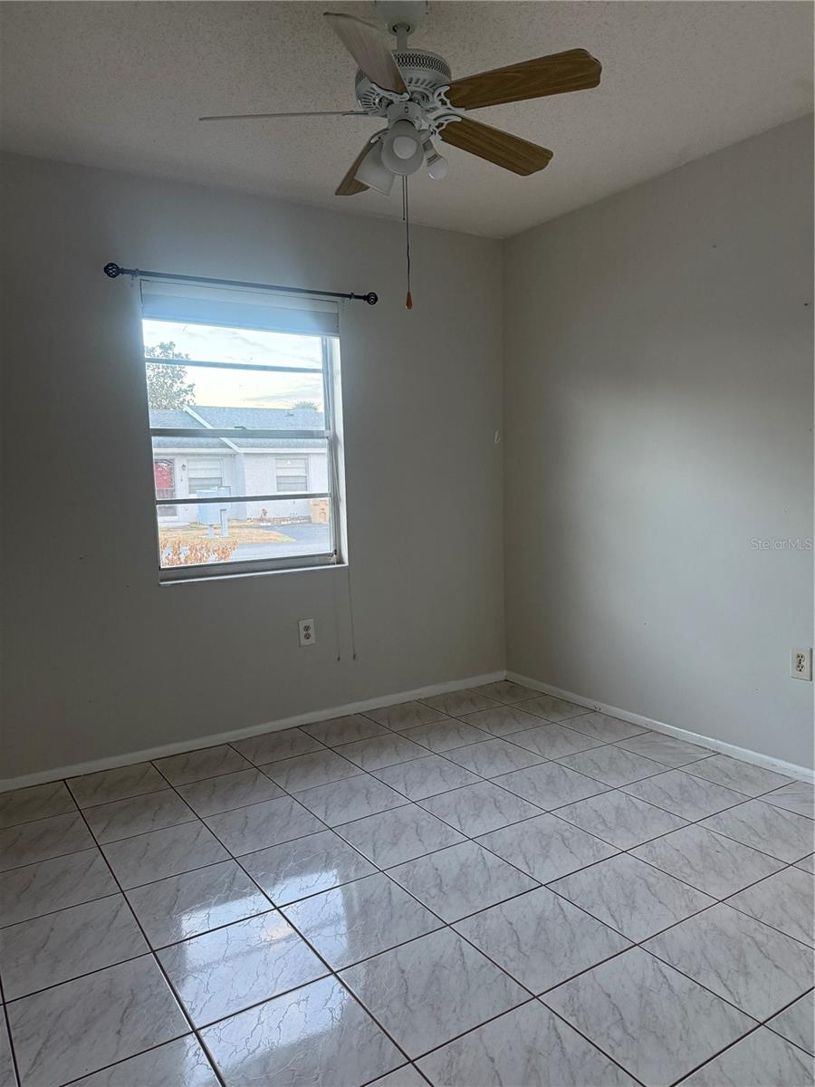 Image 9 of 14 For 22 Lake Villa Way