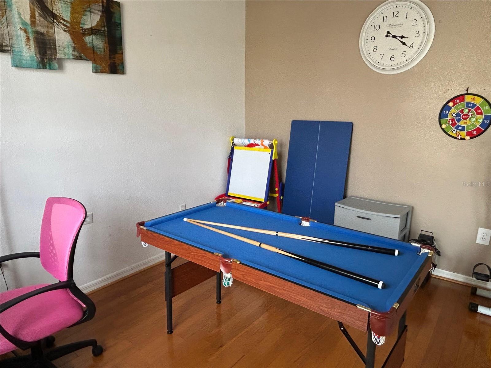 Image 23 of 55 For 2085 Raymond Drive