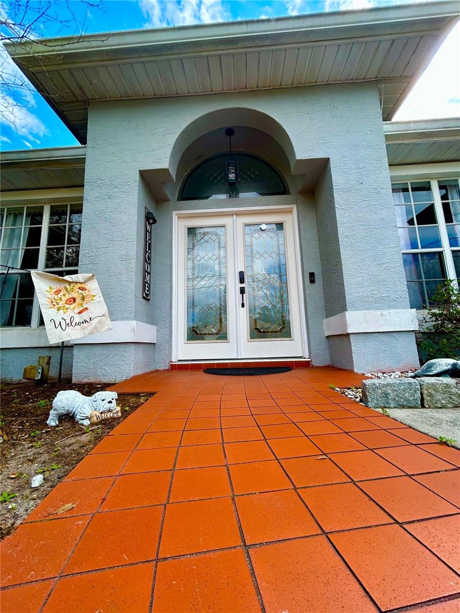 Image 4 of 55 For 2085 Raymond Drive