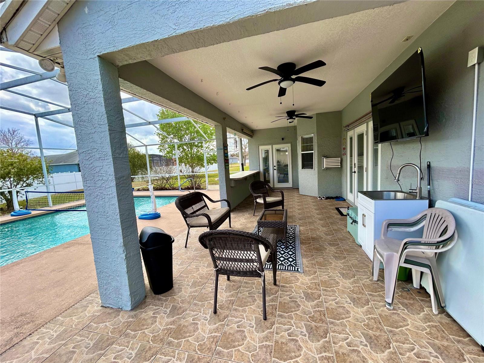 Image 42 of 55 For 2085 Raymond Drive