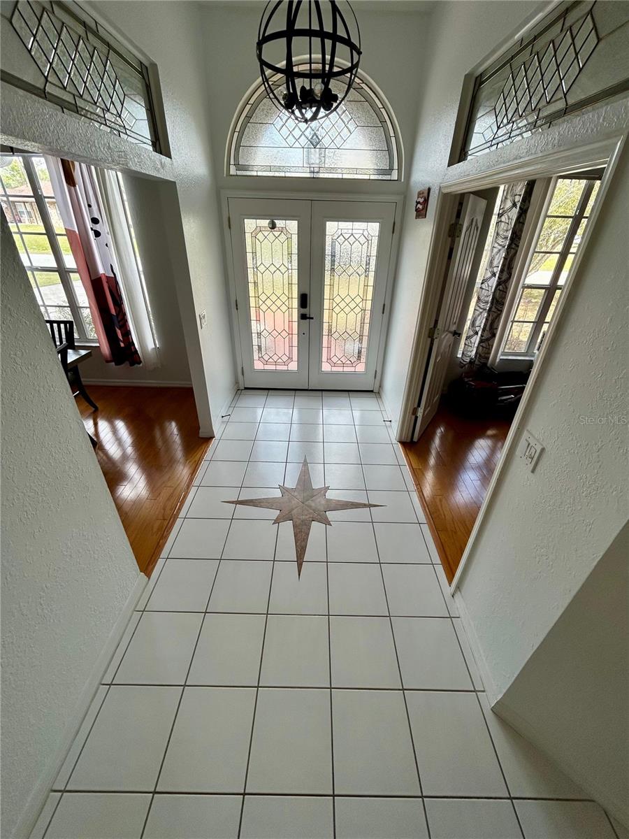 Image 6 of 55 For 2085 Raymond Drive