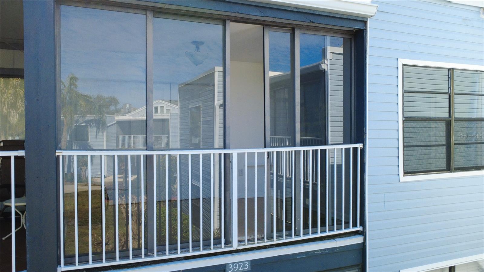 Image 28 of 34 For 3923 Atrium Drive 3923