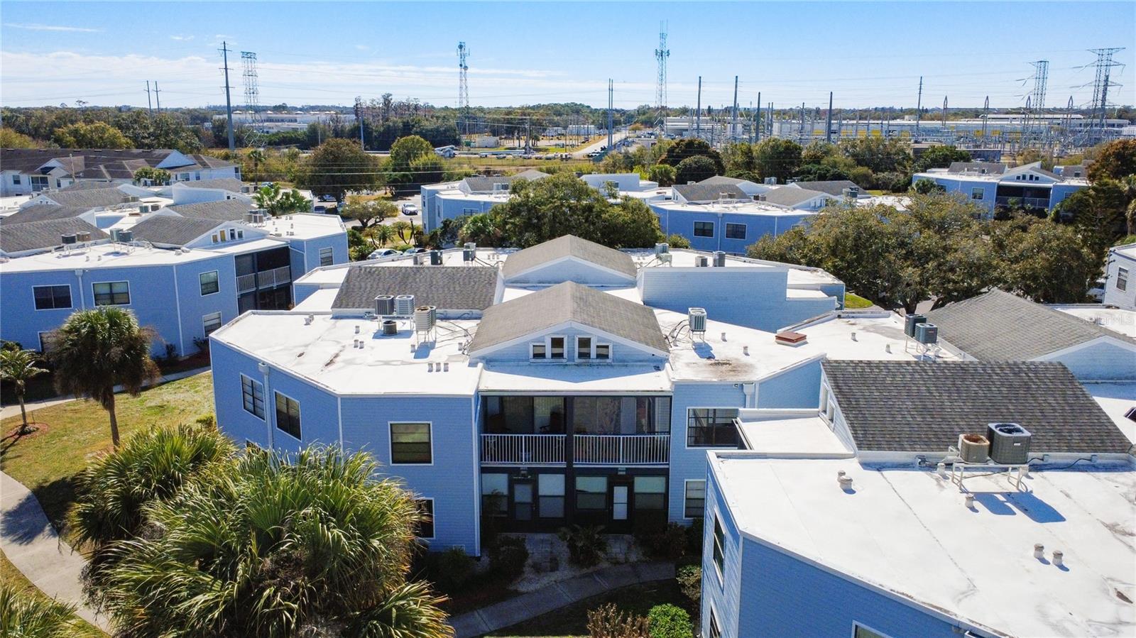 Image 32 of 34 For 3923 Atrium Drive 3923