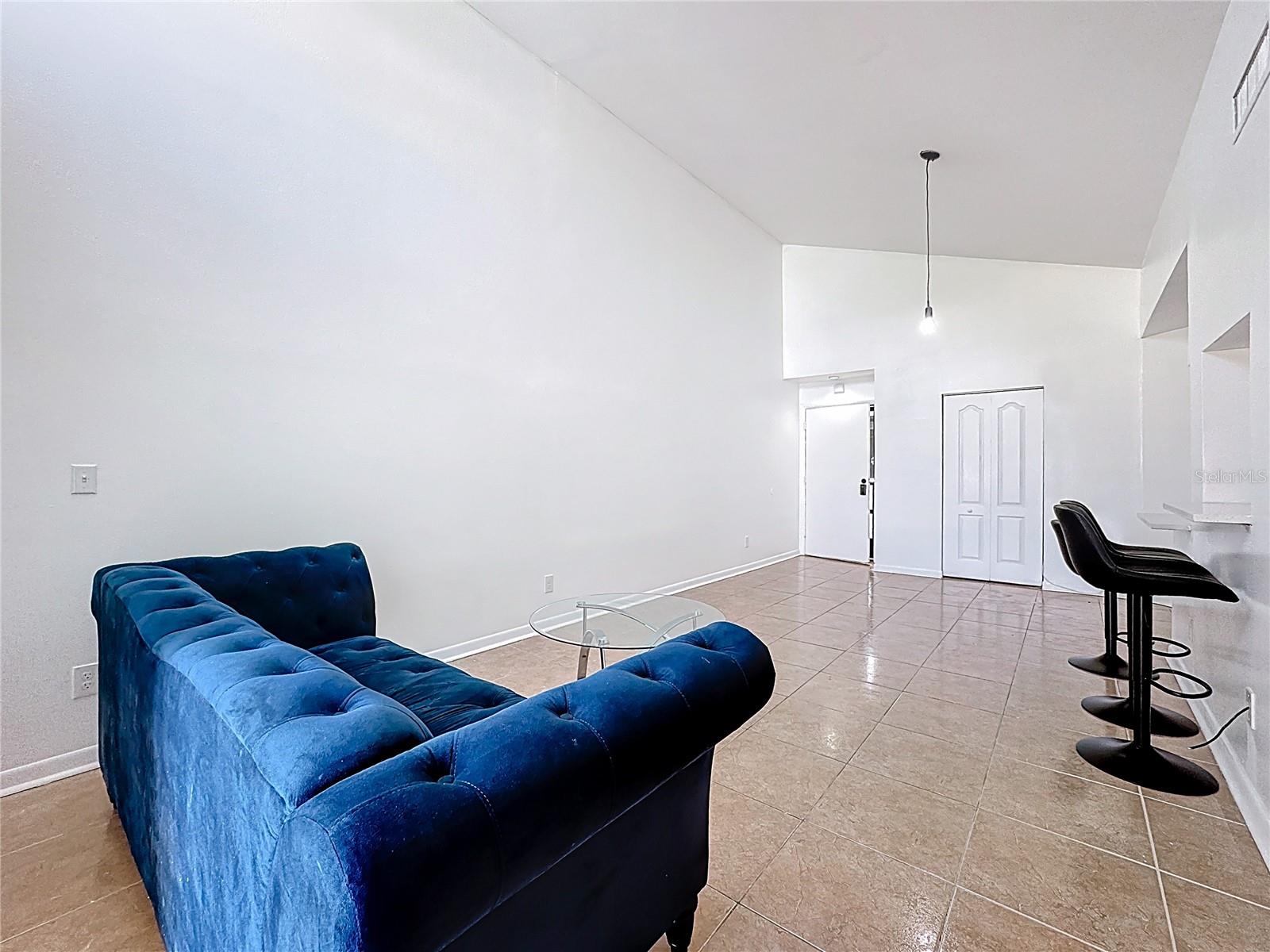 Image 6 of 34 For 3923 Atrium Drive 3923