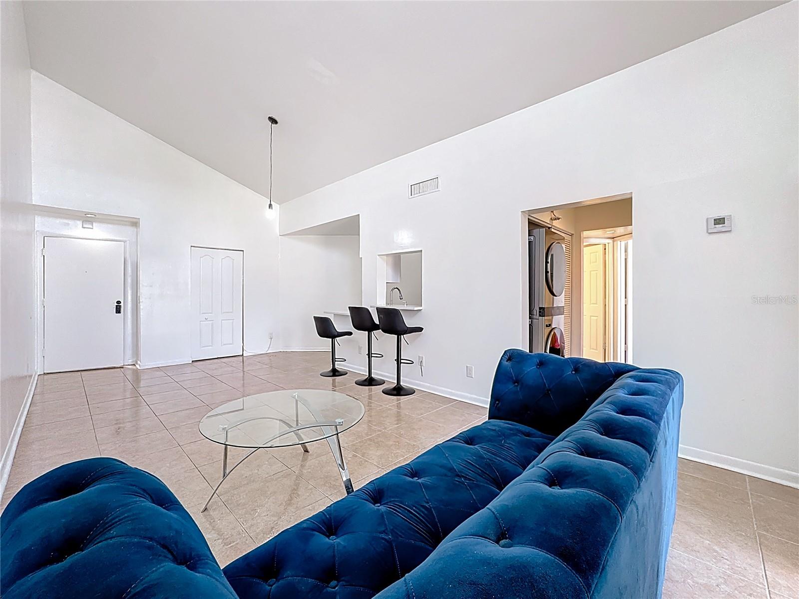 Image 7 of 34 For 3923 Atrium Drive 3923