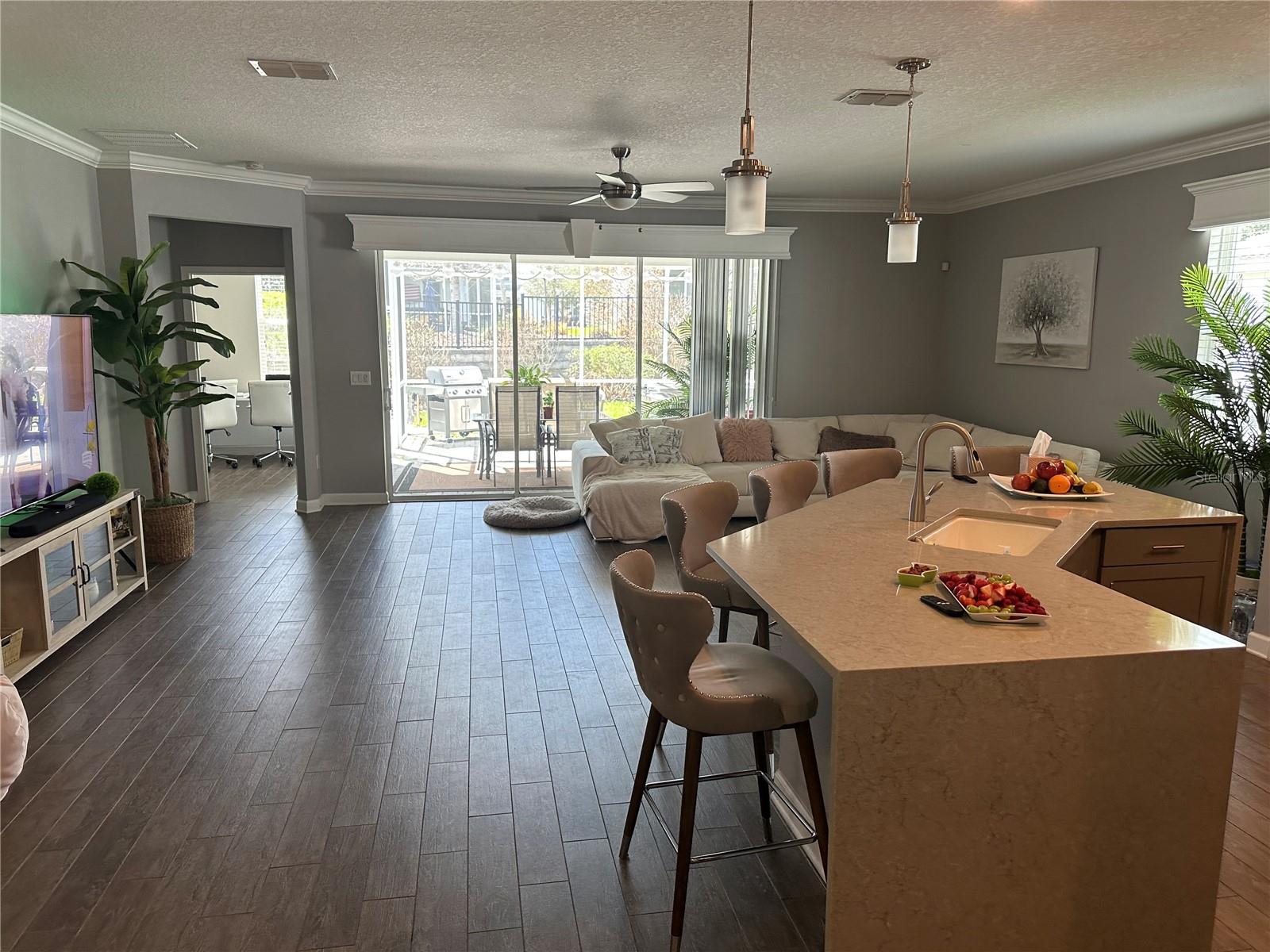 Image 5 of 10 For 1424 Clubman Drive