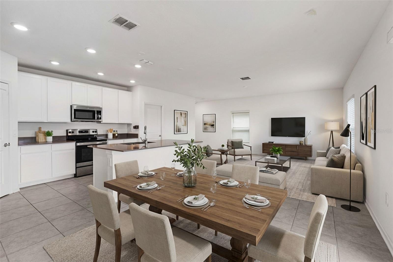 Image 2 of 35 For 942 Jackson Avenue