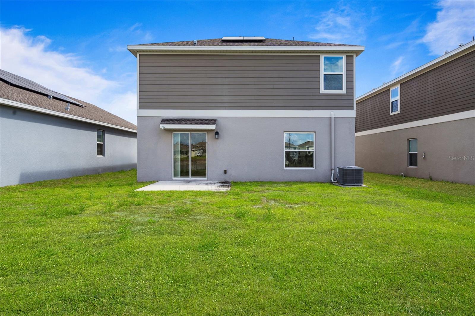 Image 28 of 35 For 942 Jackson Avenue