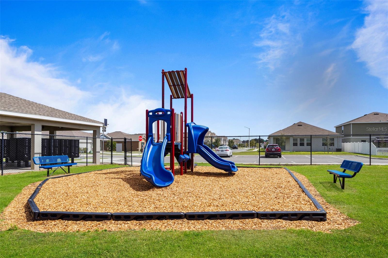 Image 32 of 35 For 942 Jackson Avenue