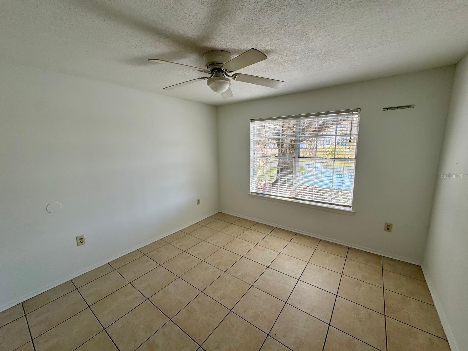 Image 11 of 25 For 1222 Bermuda Lakes Lane 106